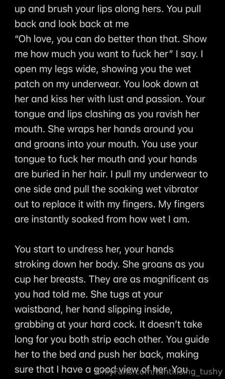 Tantilising Tushy beautiful actress image