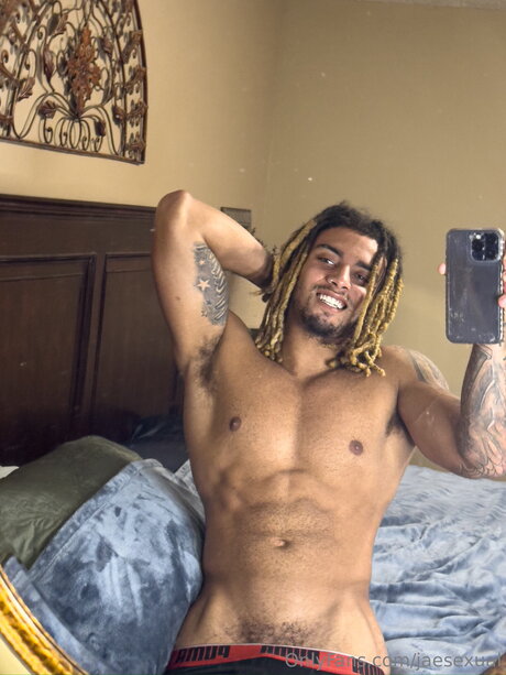 Jaesexual pretty model pictures