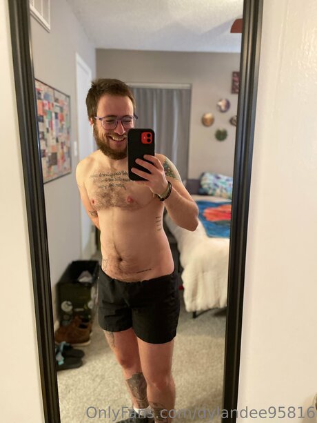 Dylandixon model pretty photo