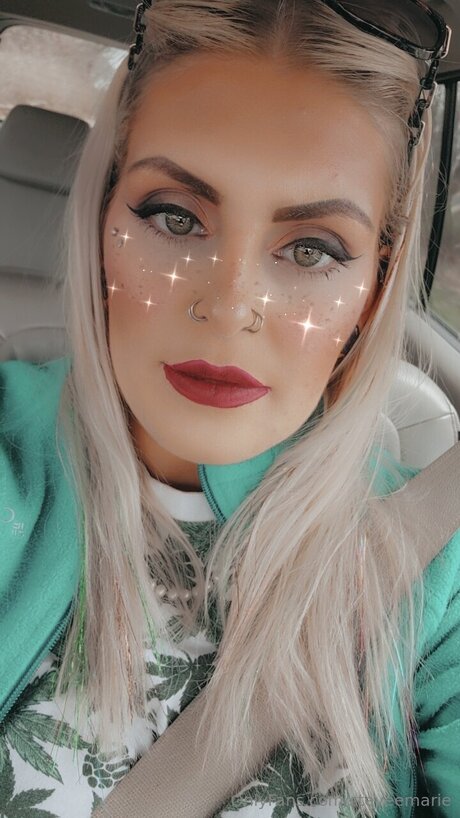 Steveemarie perfect model pic