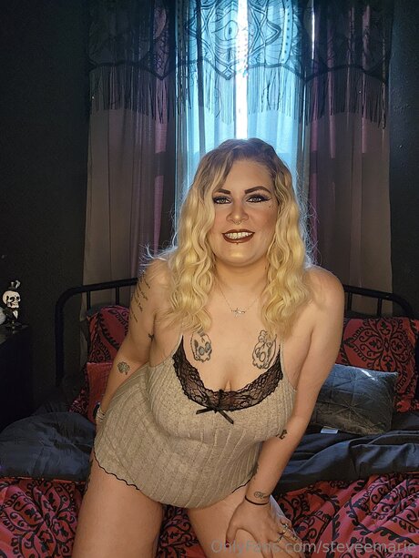 Steveemarie top actress pictures