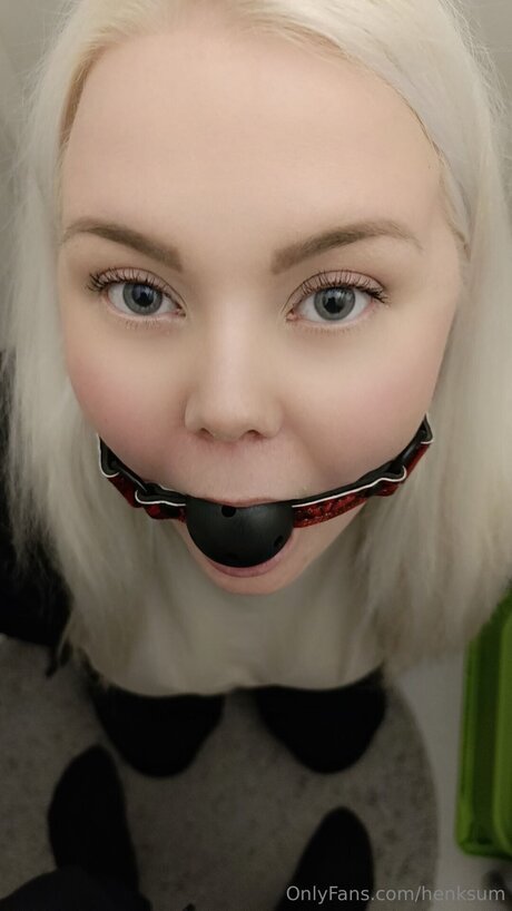 Henksum pornstar perfect gallery