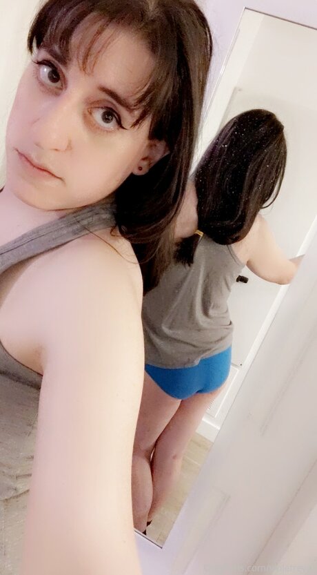 Violetreyez nice actress galleries