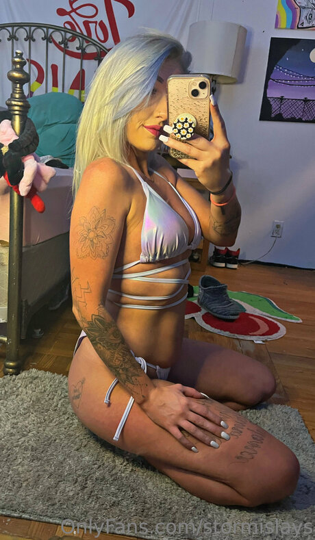 Stormislays pornstar naked photos