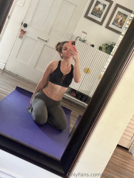 U438247200 star high quality pic