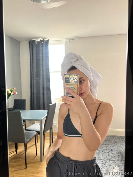 Milsmils art star photos