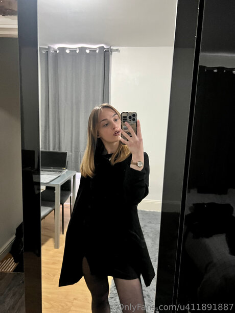 Milsmils perfect pornstar pics