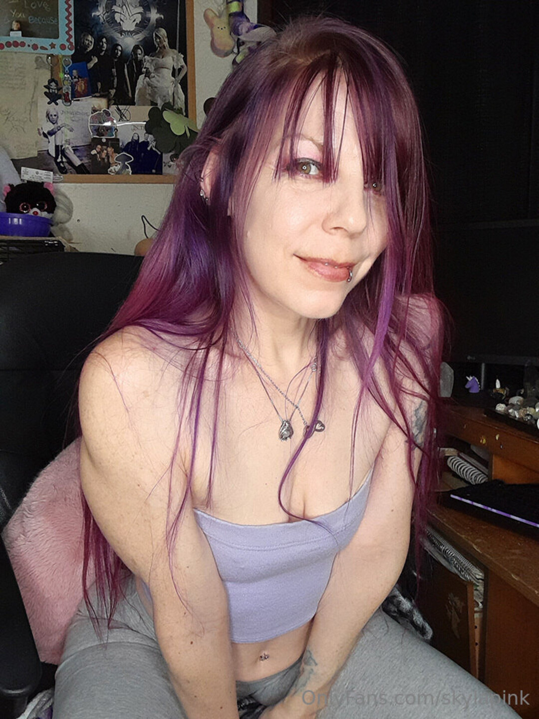 Skylapink model porn image