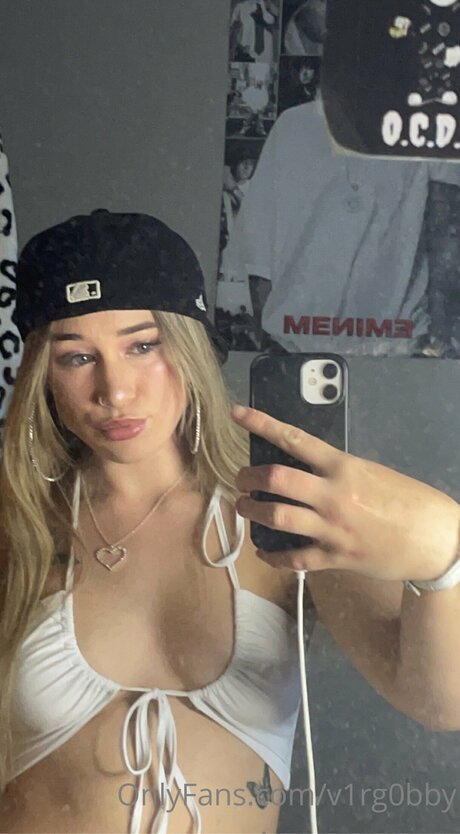 chubby small tits onlyfans hot nude img