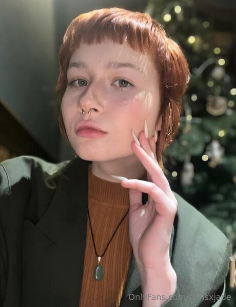 Parisxjade porn actress gallery