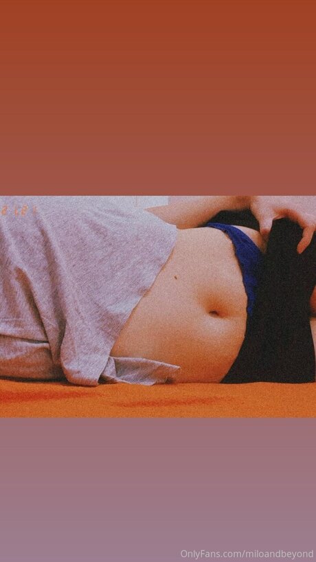 Emileying model pornographic galleries