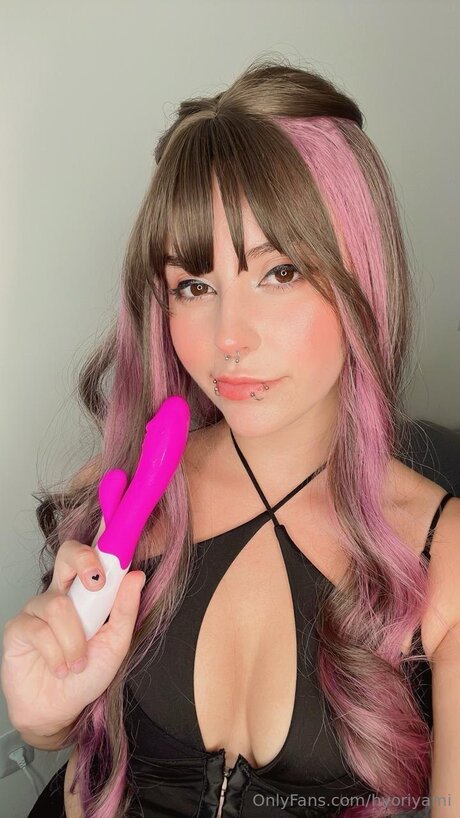 Hyoriback star image