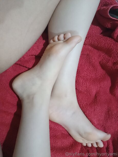 Hyoriback model free picture