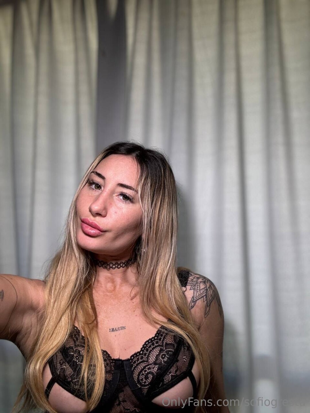 Sofiamissxo hot model picture