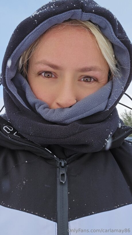 curvy nude onlyfans top pictures