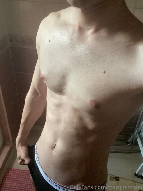 Marquemoon profile image