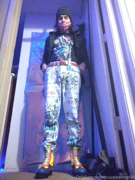 Bruceleesings30 pornstar art photos