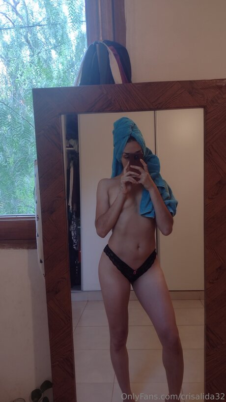 Crisalida32 erotic pornstar pictures