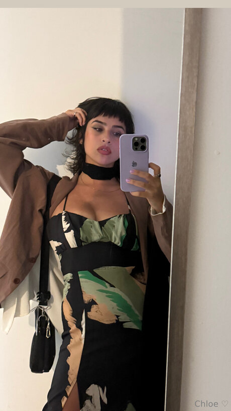 Chloe Magma sexy model galleries