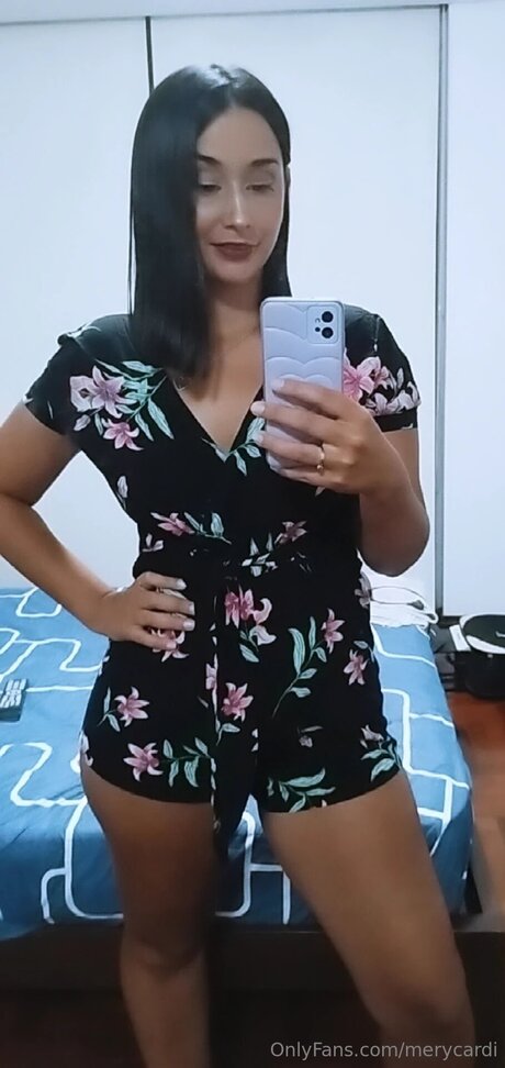 Merycardi star naked photos