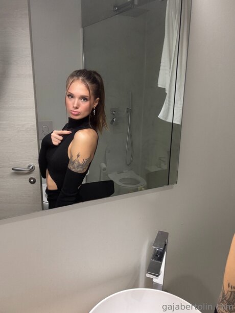 Gajabertolin model free pics