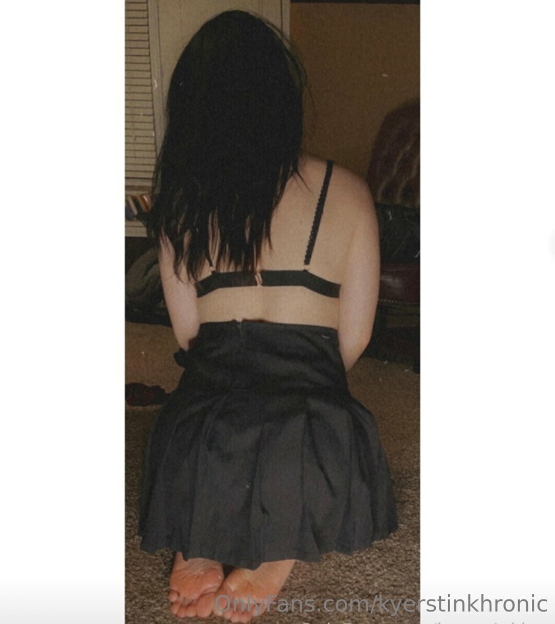 Kyerstinkhronic sexy pornstar img