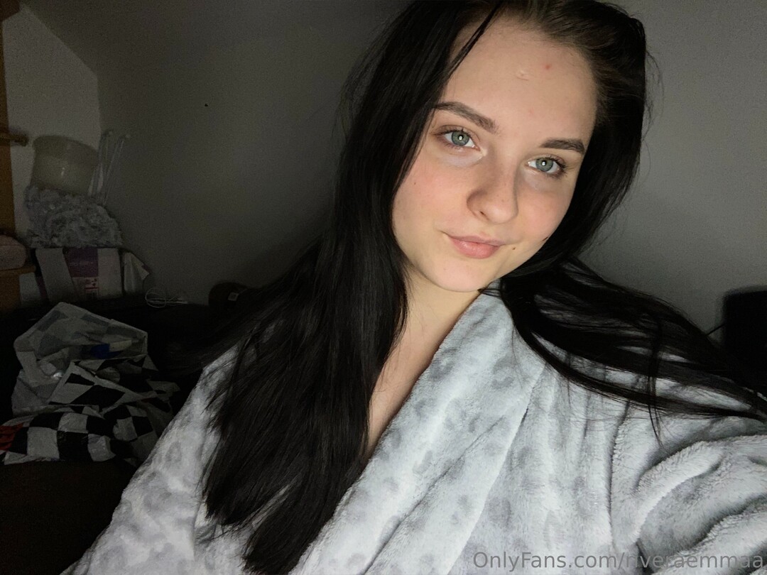 Riveraemmaa porn star images