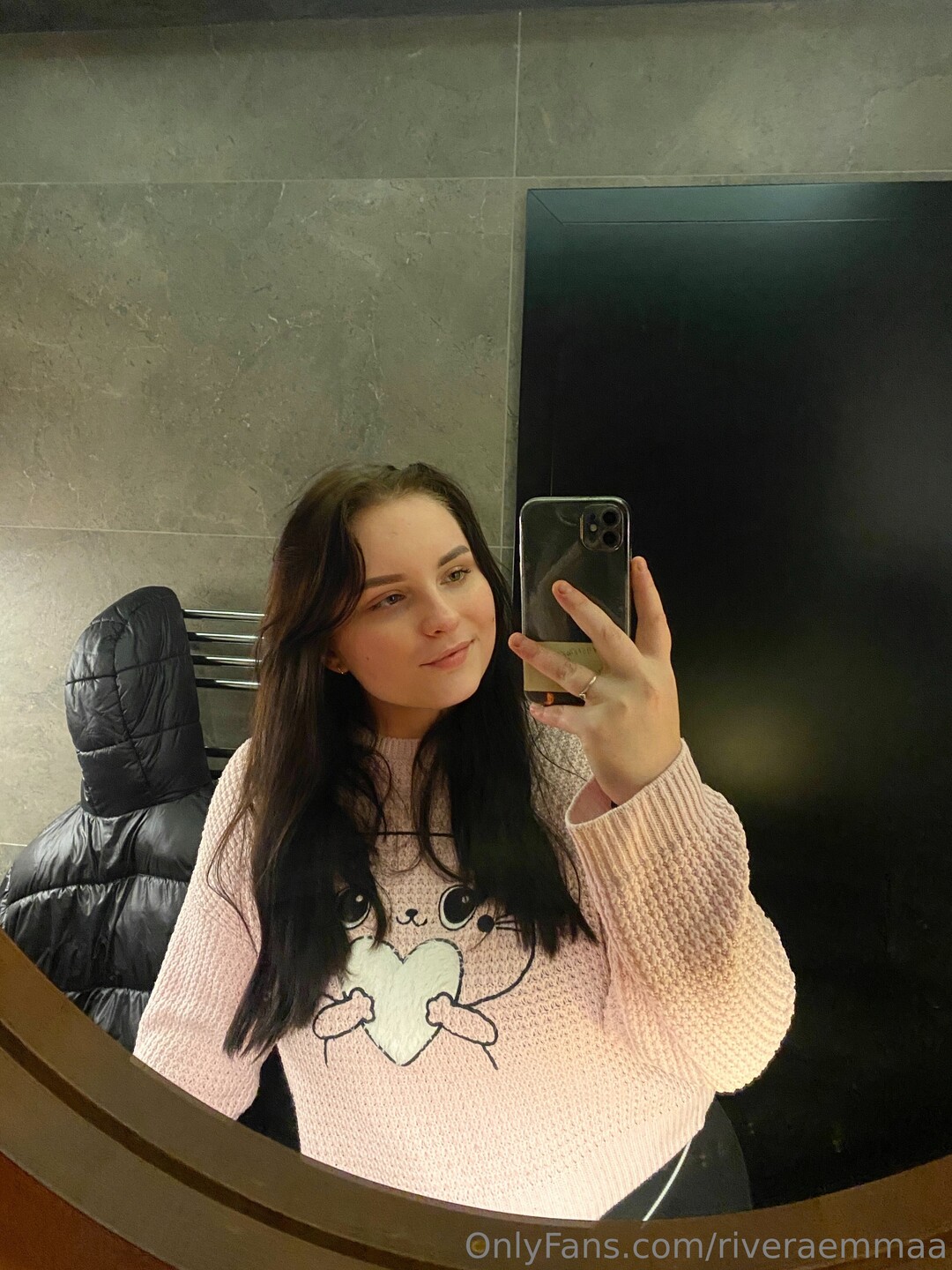 Riveraemmaa pretty actress picture