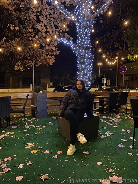 Riveraemmaa sexy model pic