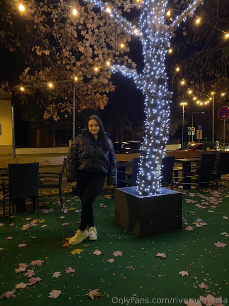 Riveraemmaa pornstar erotic picture