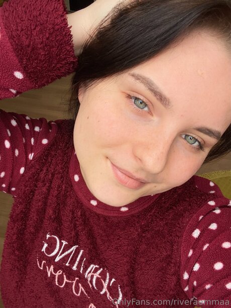 Riveraemmaa pretty pornstar image