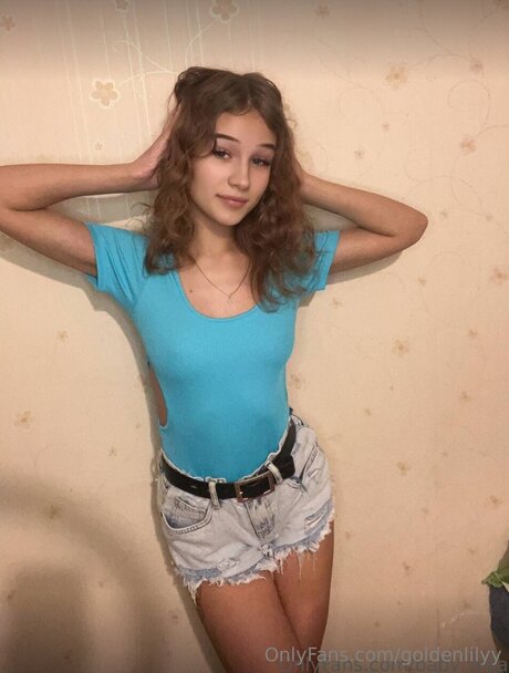 Goldenlilyy pornstar perfect gallery