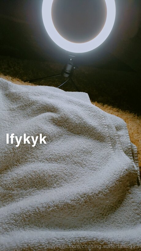 Chasing Waterfalls 123 naked star gallery