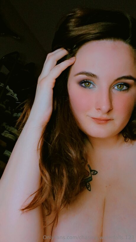 Chasing Waterfalls 123 pornstar xxx pics