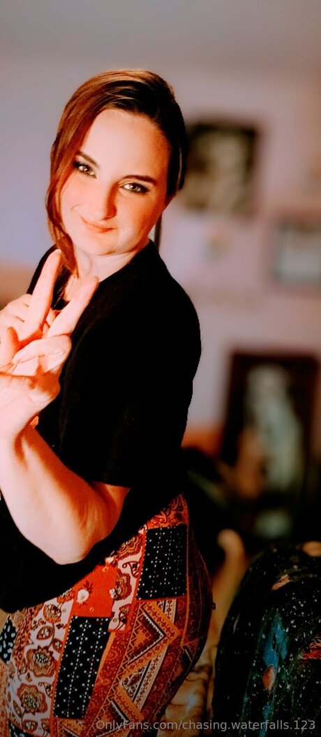 Chasing Waterfalls 123 free actress pictures