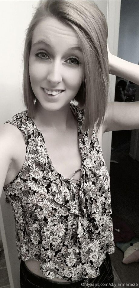 Skylarmarie26 free pornstar galleries