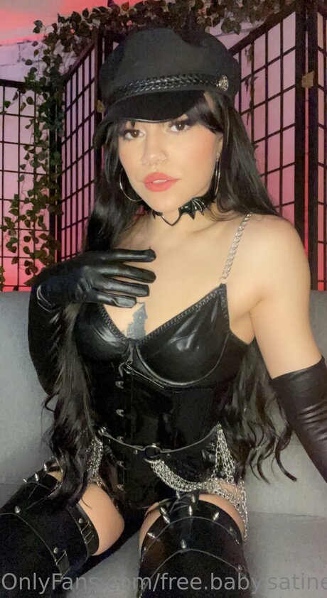 Free Baby Satine star art archive