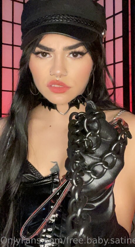 Free Baby Satine xxx pornstar photos