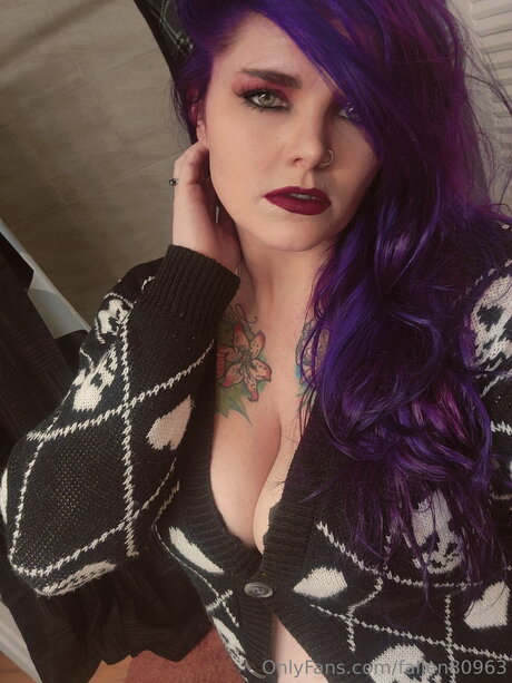 Fallen80963 model high quality pics