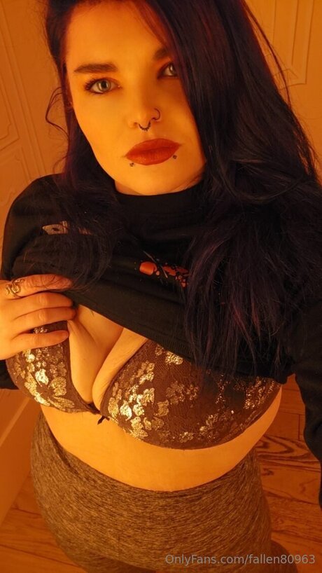 Fallen80963 top actress images