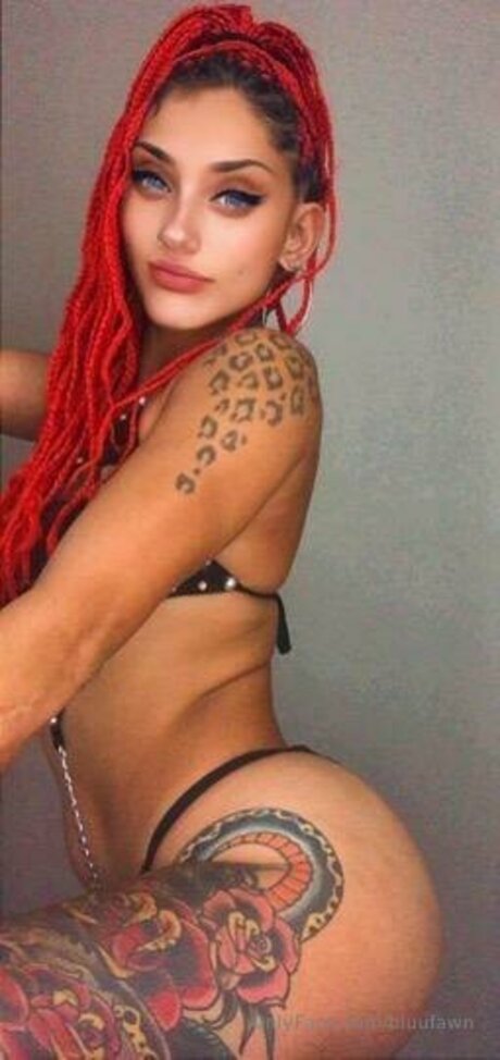 Squarebusiness nude model picture