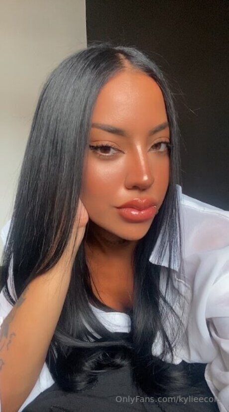 Kylieecole pornographic actress photo