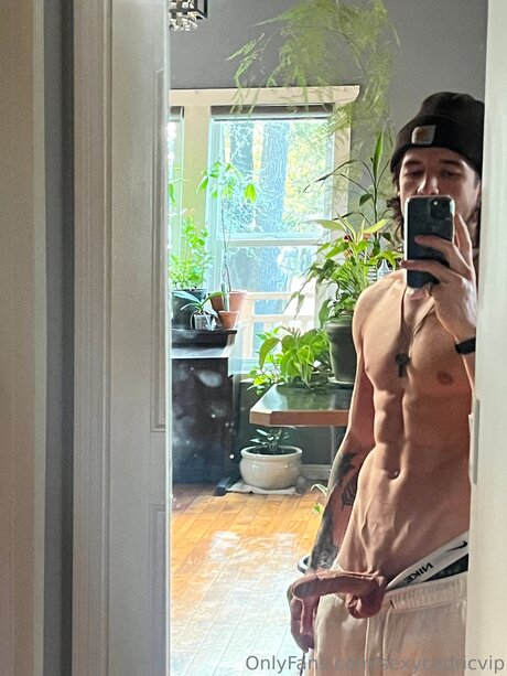 cute shemale onlyfans exclusive image