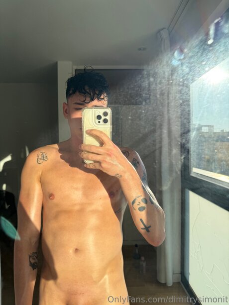 Dimitrysimonit high quality model photo