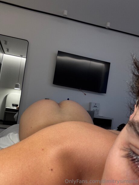 Dimitrysimonit exclusive star photo