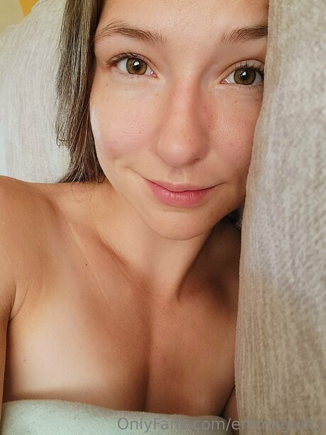 Emmaguilty star nudes image