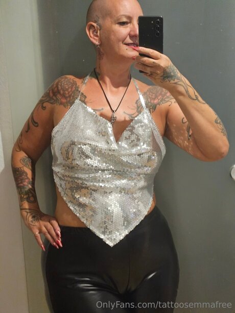 milf strip onlyfans free archive