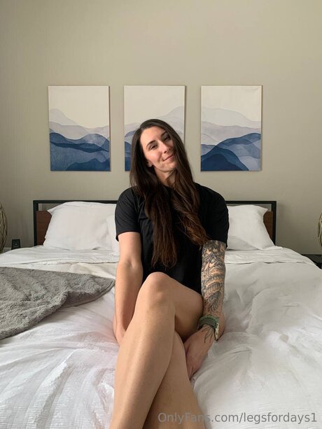 Legsfordays1 sexy pornstar gallery