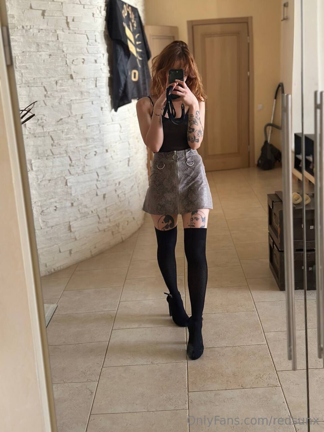 Redsunx model top gallery