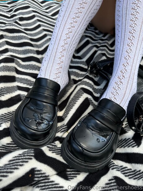 Lovehershoess star archive